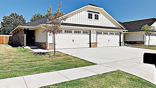 property at 5000 Avion Ct