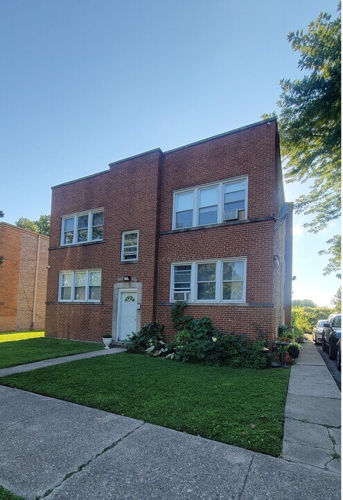 6542 N Hoyne Ave in Chicago, IL - Building Photo