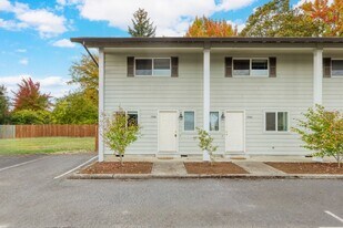 17148 SW Alexander St in Beaverton, OR - Building Photo