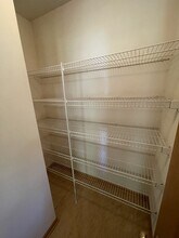 160 Concord Dr S in Oswego, IL - Building Photo - Building Photo