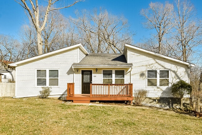 property at 108 Cedarmont Cir