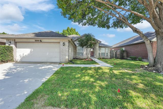 2305 Brisbane Dr in Arlington, TX - Building Photo - Building Photo