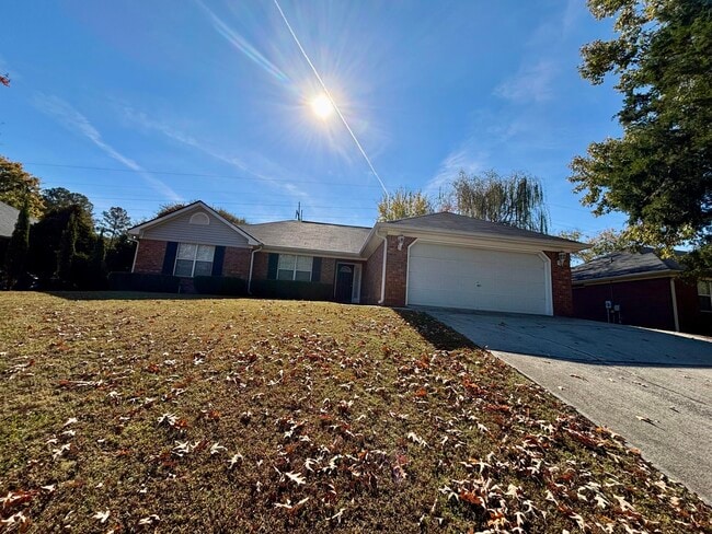 666 Wellington Dr in Evans, GA - Building Photo - Building Photo