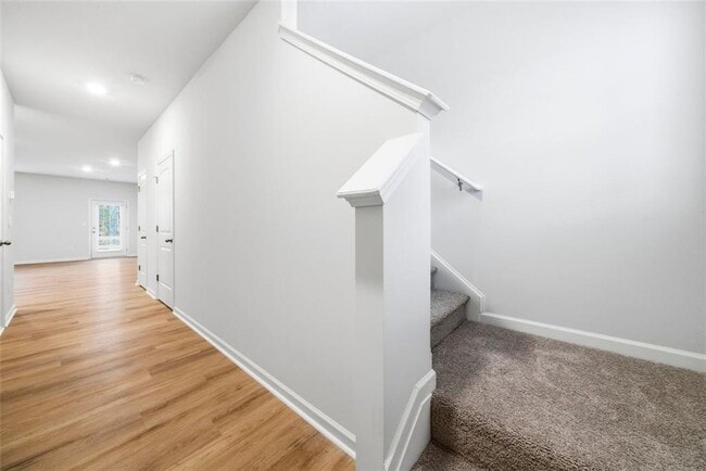 5961 Skylar Dr in Atlanta, GA - Building Photo - Building Photo