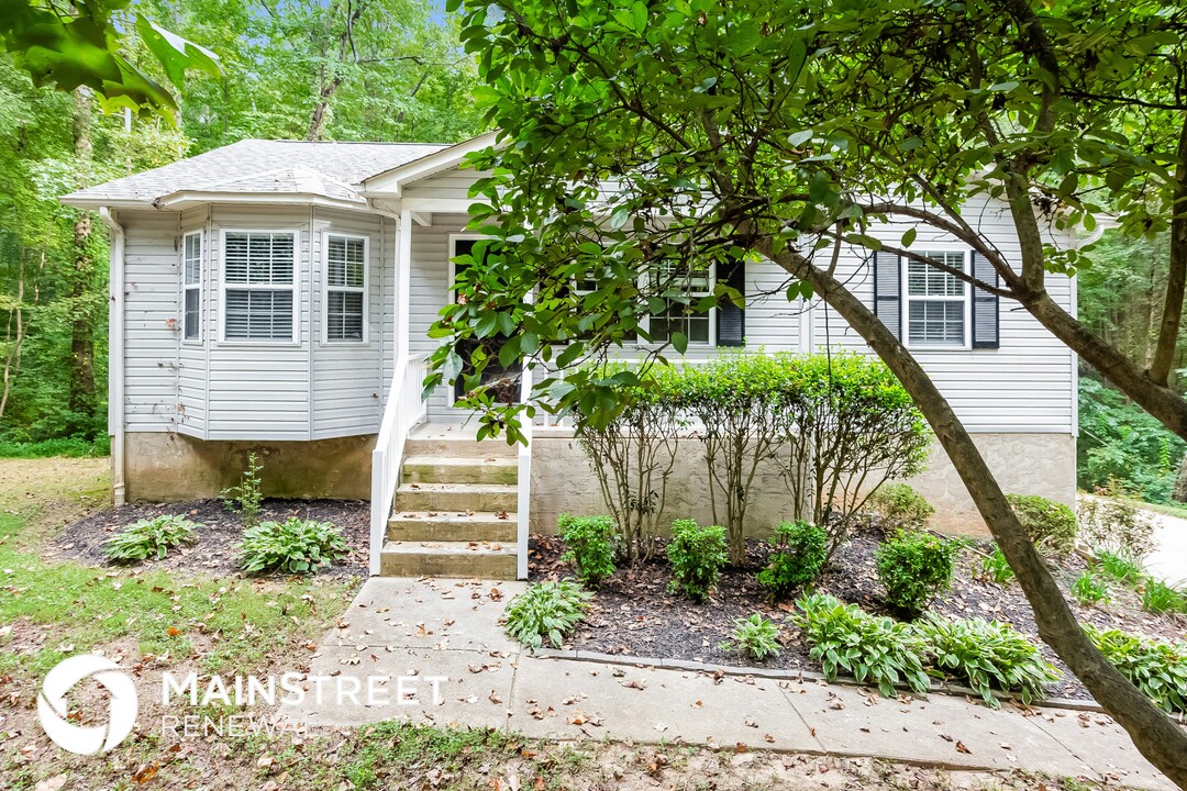 181 Mills Forest Ln in Mooresville, NC - Building Photo