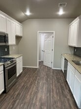 706 NE 20th Terrace in Newcastle, OK - Building Photo - Building Photo