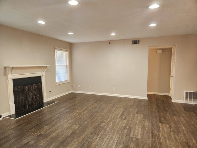 4000 Riverlook Pky SE, Unit 103 in Marietta, GA - Building Photo - Building Photo