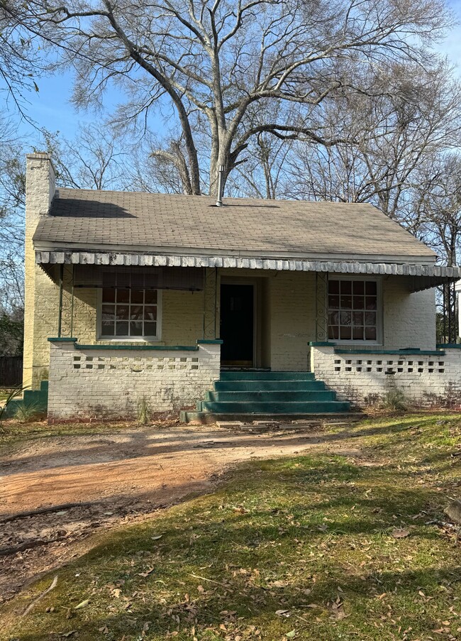 property at 2109 Brewton St