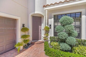 10185 Cameilla St in Parkland, FL - Building Photo - Building Photo