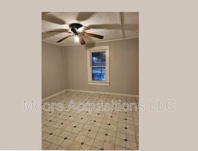 1811 Nowlin St in Longview, TX - Building Photo - Building Photo