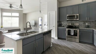18101 Point Lookout Dr in Houston, TX - Building Photo - Building Photo