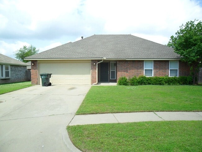 property at 1604 Briarcreek
