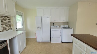 1411 Halsey Ave NE in Huntsville, AL - Building Photo - Building Photo