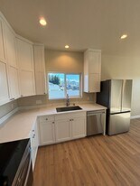 1319 Miller Dr in Santa Rosa, CA - Building Photo