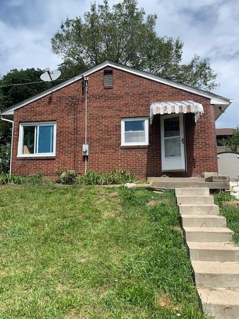 property at 100 Mcclelland Dr