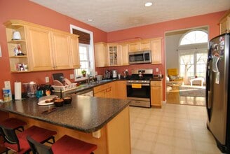 9 Tether Rd in Bedford, NH - Building Photo - Building Photo