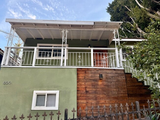 property at 1200 Laveta Terrace