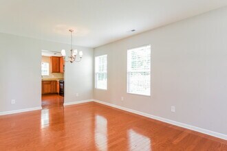 762 Sycamore Springs Dr in Fuquay Varina, NC - Building Photo - Building Photo