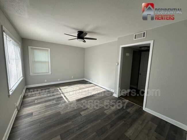 4464 N 38th St in Milwaukee, WI - Building Photo - Building Photo