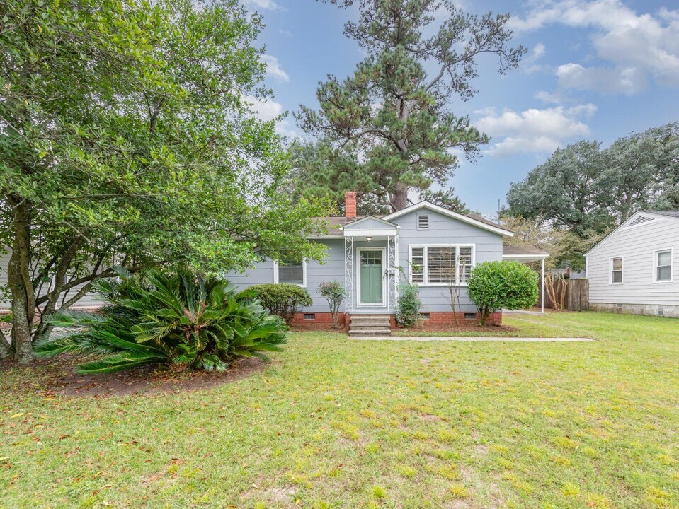 1173 Camden St in North Charleston, SC - Building Photo