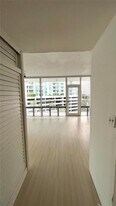 1408 Brickell Bay Dr, Unit 916 in Miami, FL - Building Photo