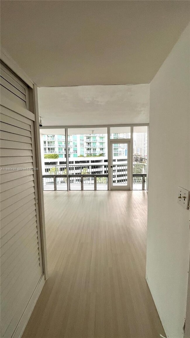 property at 1408 Brickell Bay Dr