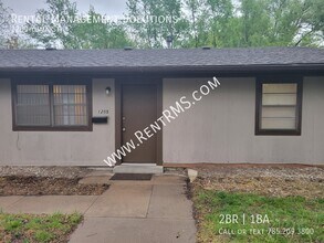 1205 Yuma St in Manhattan, KS - Building Photo - Building Photo