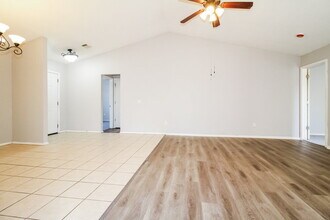 5524 Del Creek Rd in Oklahoma City, OK - Building Photo - Building Photo