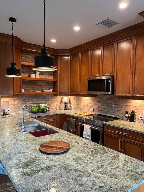14762 Rolling Rock Pl in Wellington, FL - Building Photo