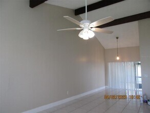 2600 London Bridge Ct in Orlando, FL - Building Photo - Building Photo