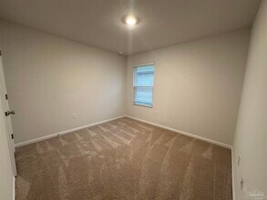5565 Lancelot Trl in Milton, FL - Building Photo - Building Photo