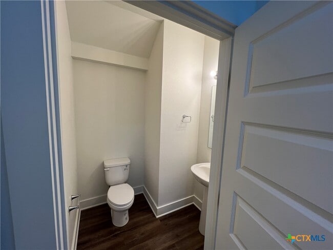 property at 1822 Royal Loop