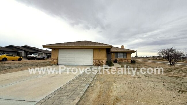 14498 Amador Ct in Apple Valley, CA - Building Photo - Building Photo
