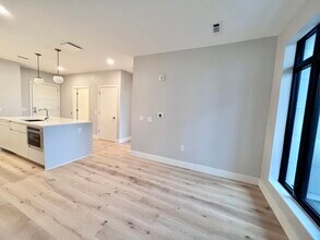 191 Washington St in Boston, MA - Building Photo - Building Photo