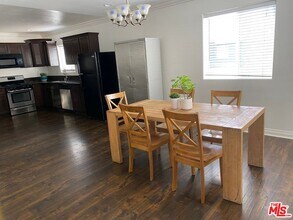 1253 W 35th St in Los Angeles, CA - Building Photo - Building Photo