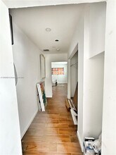 7031 SW 27th St in Miramar, FL - Building Photo - Building Photo
