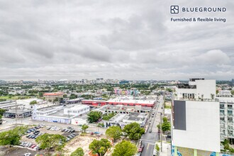21 NE 22nd St-Unit -FL12-ID38 in Miami, FL - Building Photo - Building Photo