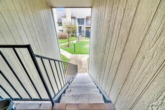 10811 Richmond Ave. in Houston, TX - Building Photo - Building Photo