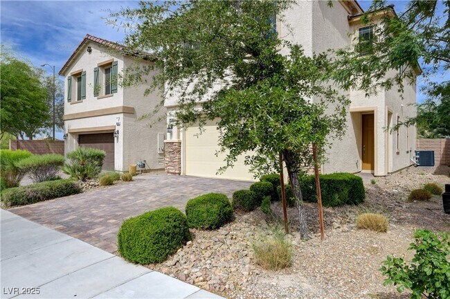 property at 10512 Mann St