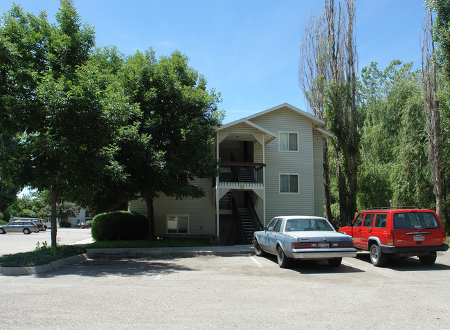 Park Hill Apartments in Boise, ID - Building Photo - Building Photo