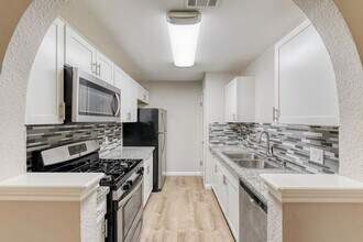 12804 Staton Dr in Austin, TX - Building Photo - Building Photo