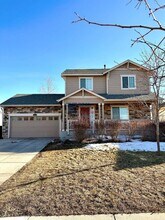 25990 E Byers Pl in Aurora, CO - Building Photo - Building Photo