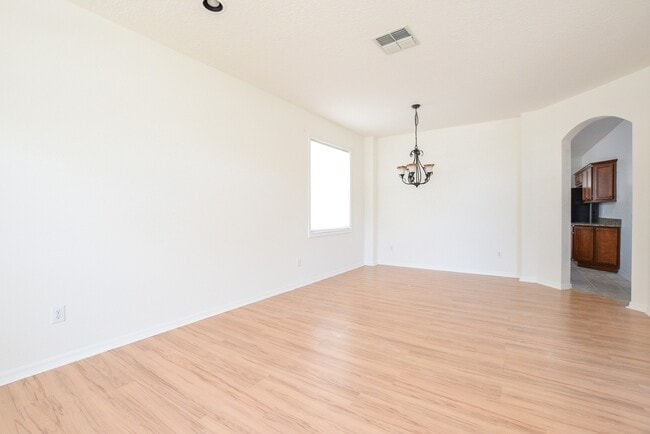 1144 Cathcart Cir in Sanford, FL - Building Photo - Building Photo