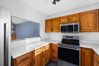 152 Gray Station Rd in Johnson City, TN - Building Photo - Building Photo