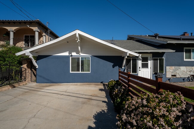 15015 Lindhall Way, Unit A in Whittier, CA - Building Photo - Building Photo