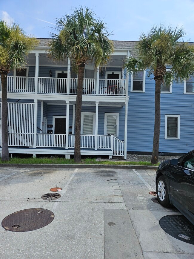 244 Calhoun St, Unit Apt C
