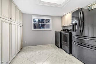 185 Cypress Way E in Naples, FL - Building Photo - Building Photo