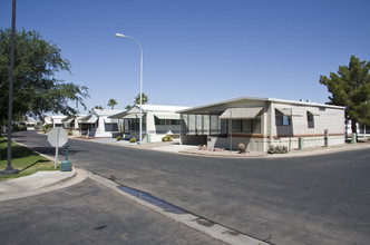 Silveridge Resort in Mesa, AZ - Building Photo - Building Photo