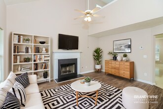 1252 Gates Cir SE in Atlanta, GA - Building Photo - Building Photo