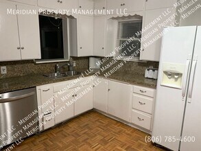 2819 33rd St in Lubbock, TX - Building Photo - Building Photo